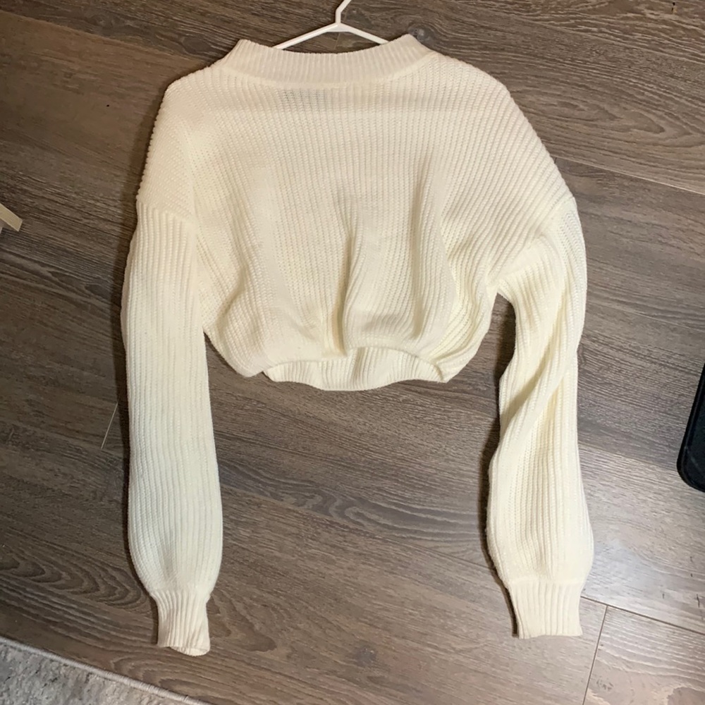 off white turtle cropped sweater
